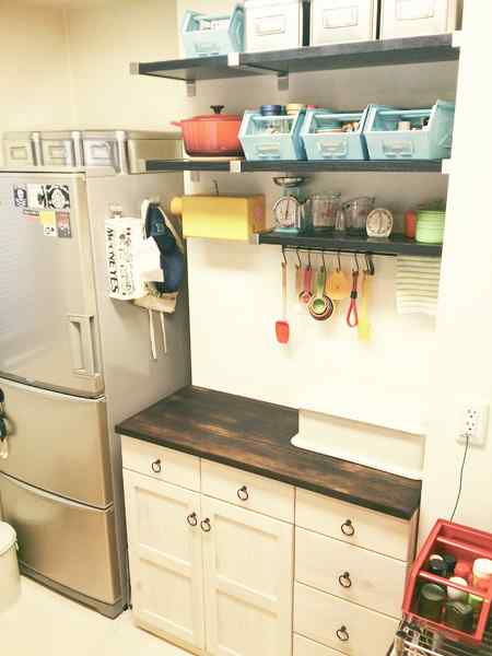 ご自身で柿渋にて再塗装されたカウンター