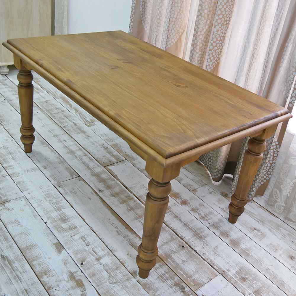 パイン家具専門店のダイニングテーブル幅140cm