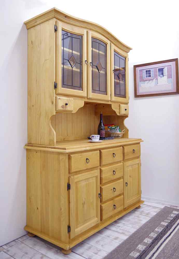 お部屋に馴染むパイン食器棚のお声