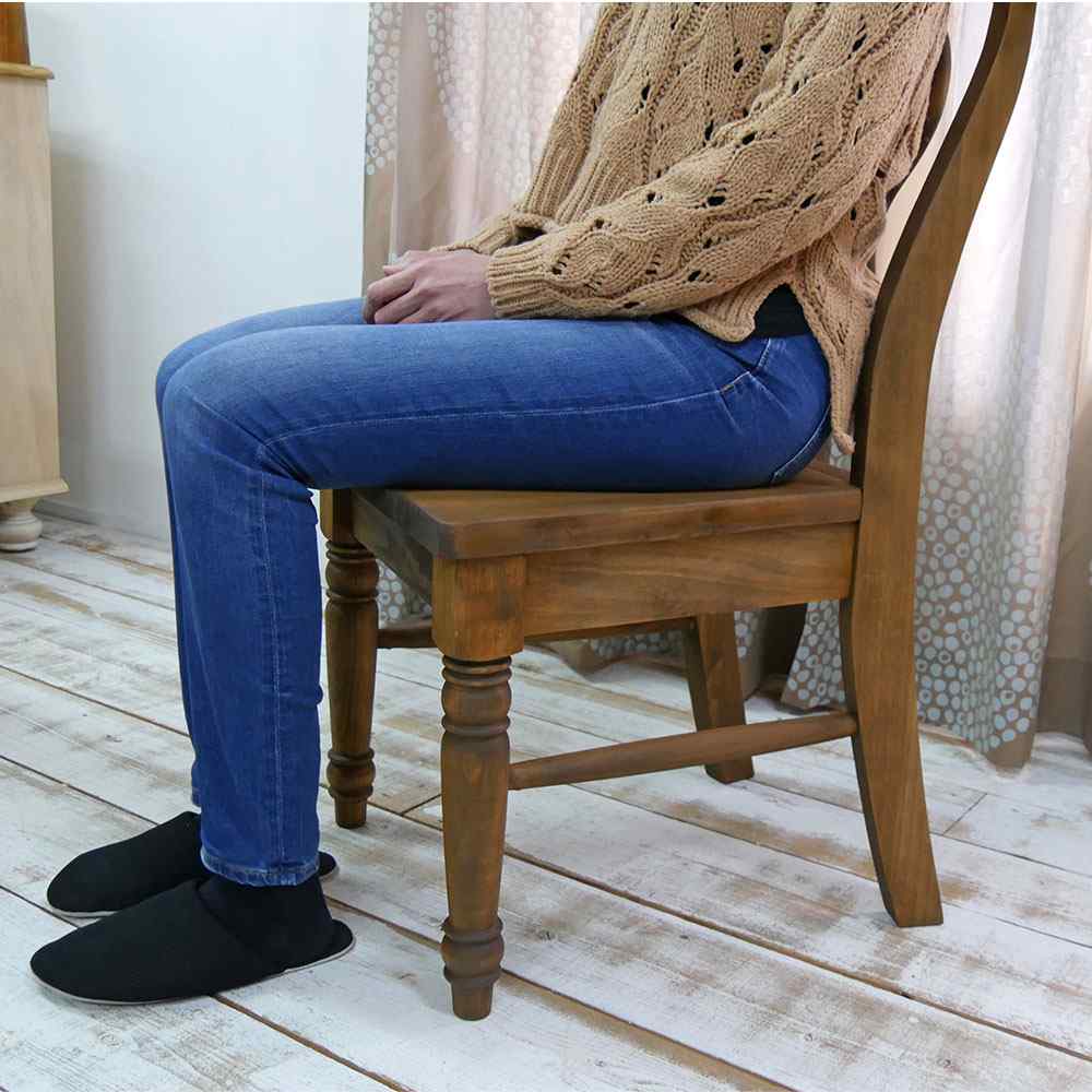 パイン無垢材ダイニングチェア